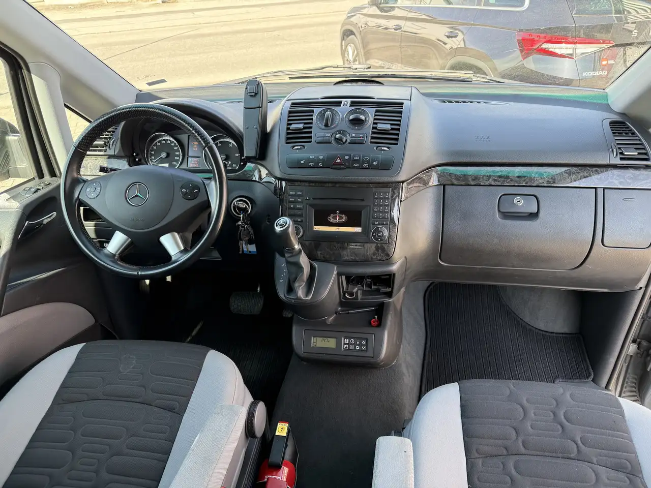 MERCEDES-BENZ VIANO 3.0 CDI MARCO POLO WESTFALIA 224ch BVA - TOIT RELEVABLE - CUISINE ÉQUIPÉE - 6 PLACES - BOÎTE AUTOMATIQUE
