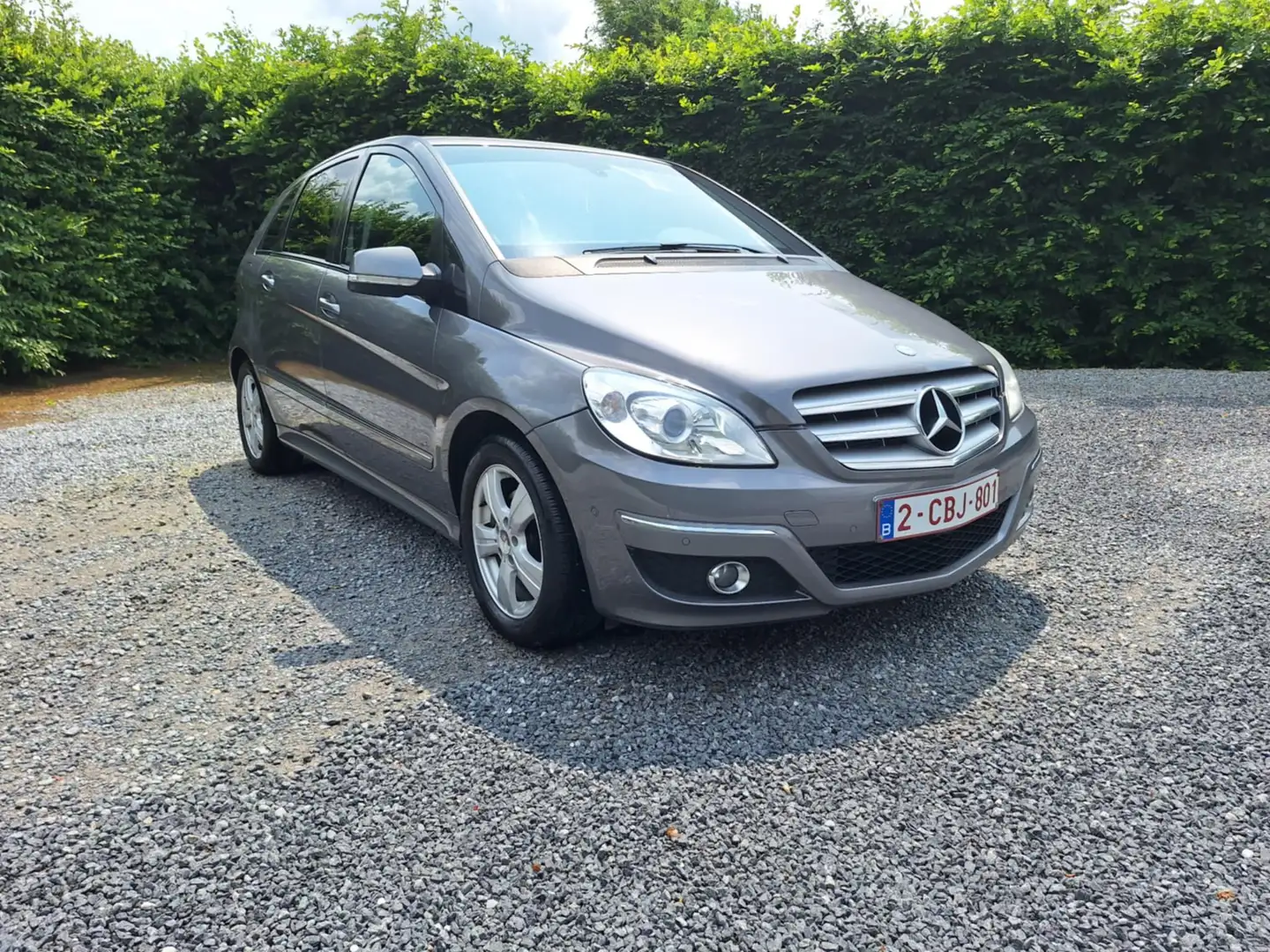 Mercedes-Benz B 180 B 180 CDI Autotronic Šedá - 2