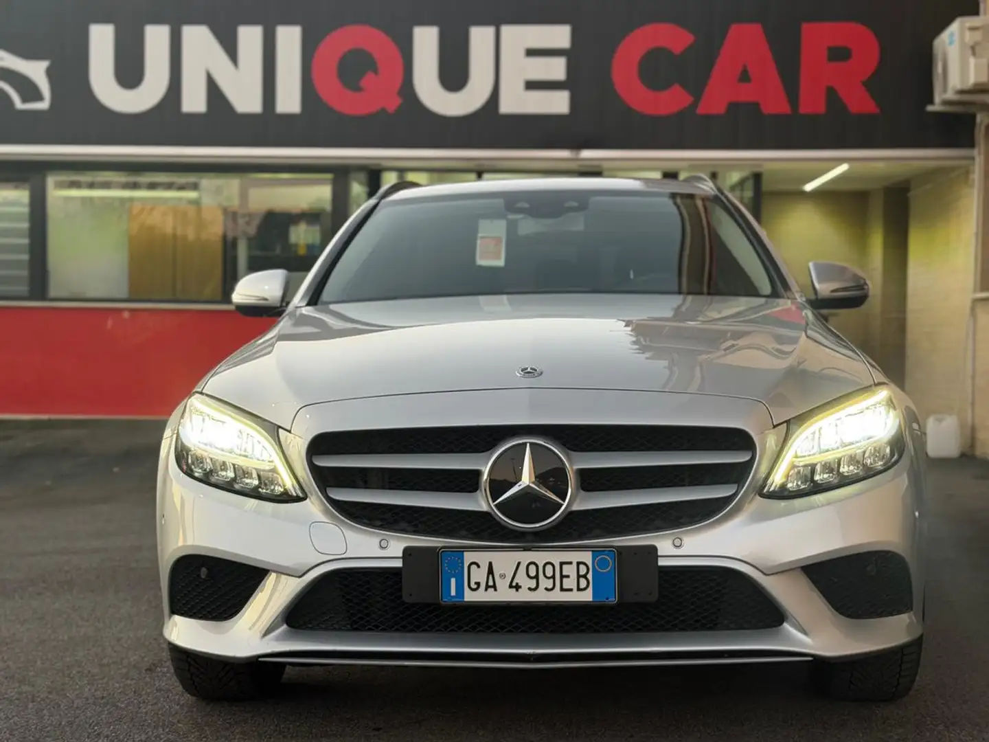 Mercedes-Benz C 180 d S.W. Auto Business Extra (NESSUN VINCOLO) Grigio - 2