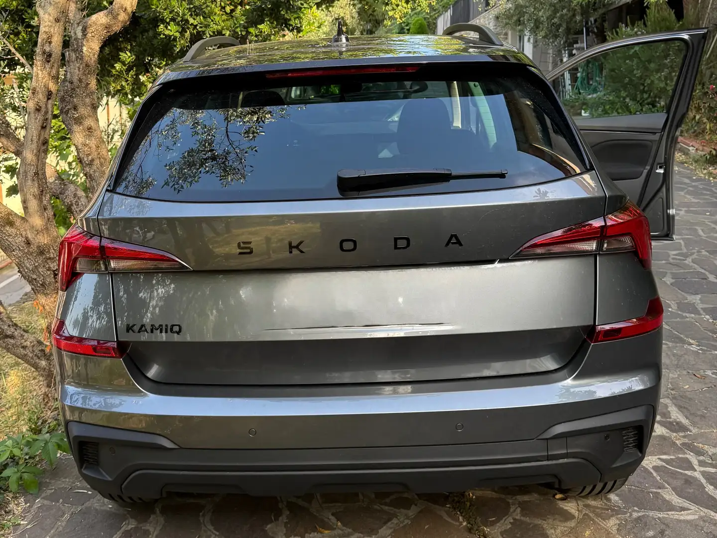 Skoda Kamiq Kamiq 1.0 tsi Black Dots 110cv Grigio - 1