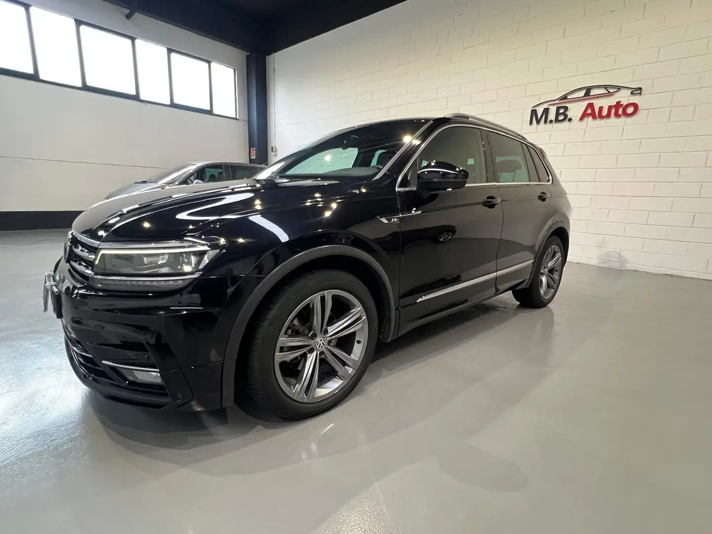 Volkswagen Tiguan 2.0 tdi scr bluemotion 150cv advanced r-line dsg Nero - 2