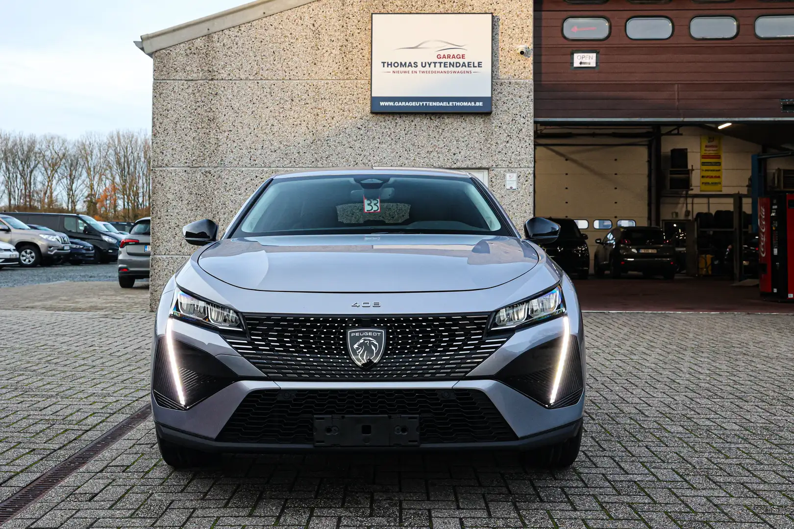 Peugeot 408 ALLURE*CAMERA*NAVIGATIE*AUTOMAAT*APPLE-CARPLAY* Gris - 2