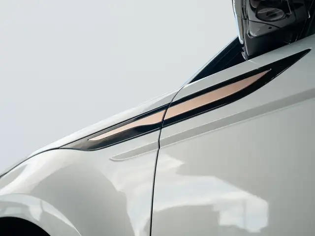 Land Rover Range Rover Evoque Icon Dynamic 1.5 269hp A8 Ansicht 23