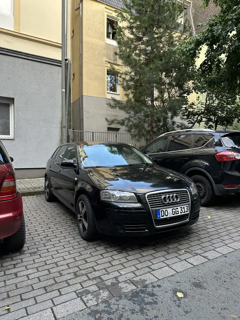 Audi A3 1.6 Ambiente - 2