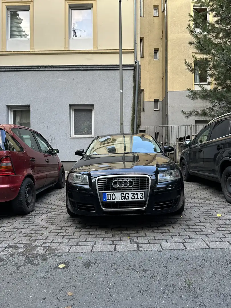 Audi A3 1.6 Ambiente - 1