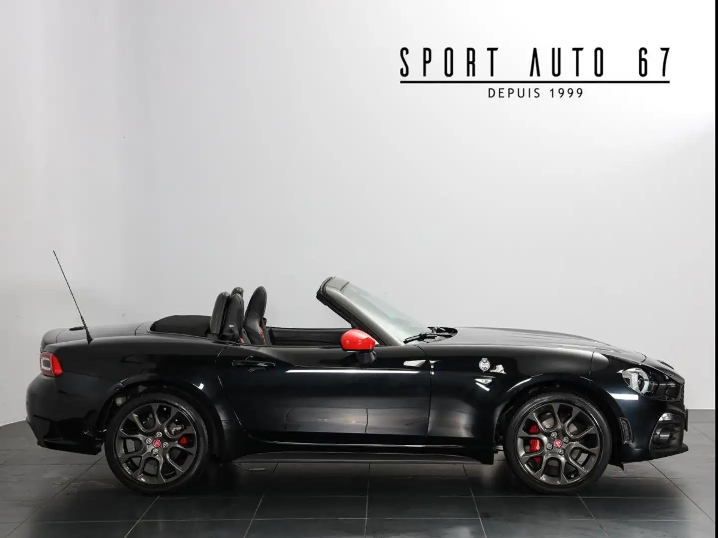 Abarth 124 Spider 1.4 L 16 S TURBO Schwarz - 2