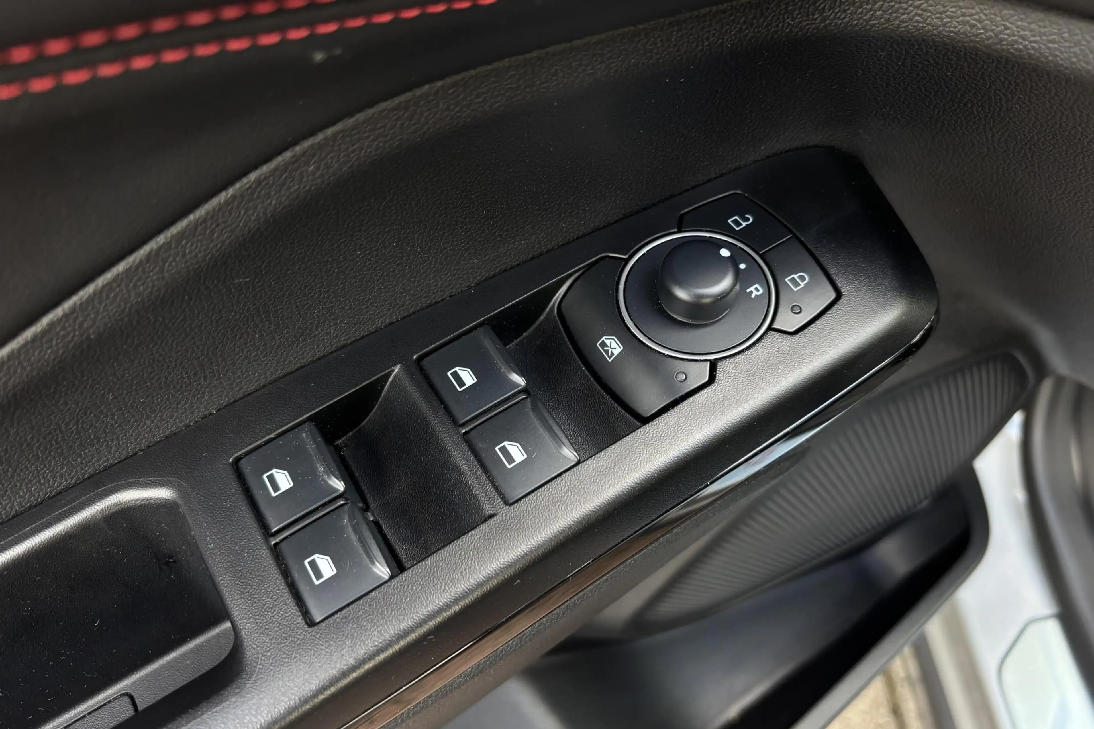Ford Puma 1.0 EcoBoost Hybrid ST-Line | BTW | Automaat | Win — photo 15
