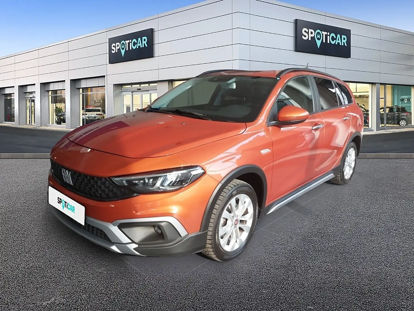 Fiat Tipo Hybrid 130 eDCT7 Cross Orange - 1