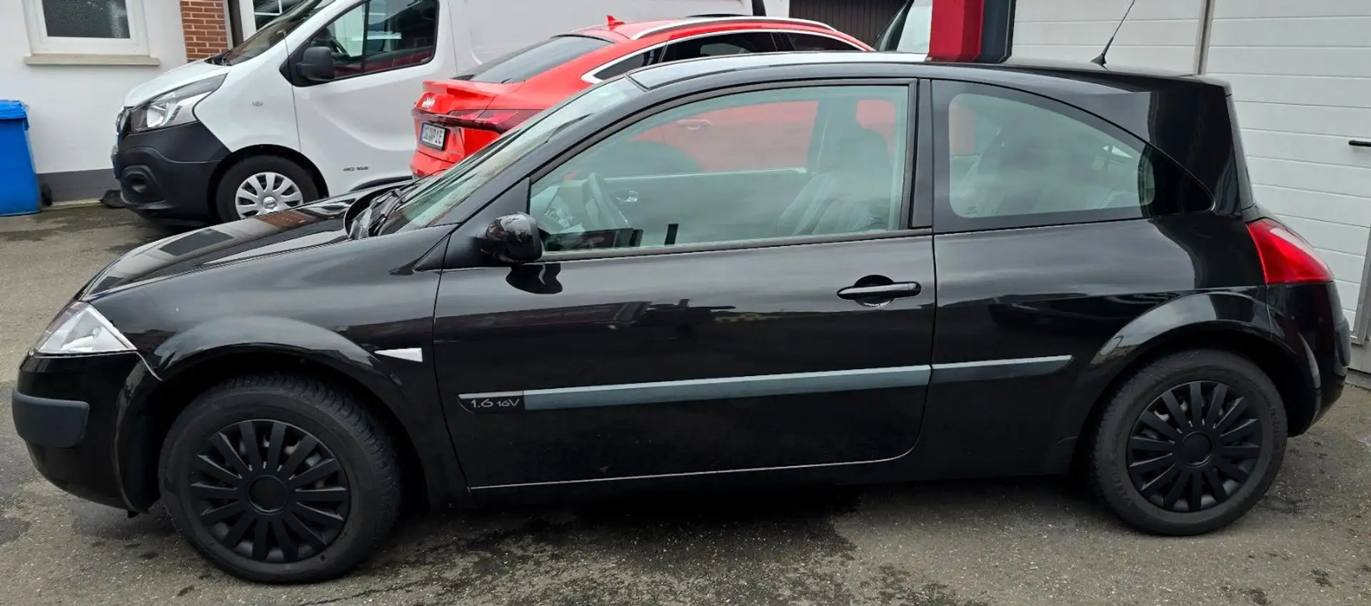 Renault Megane II Lim. Emotion Schwarz - 2