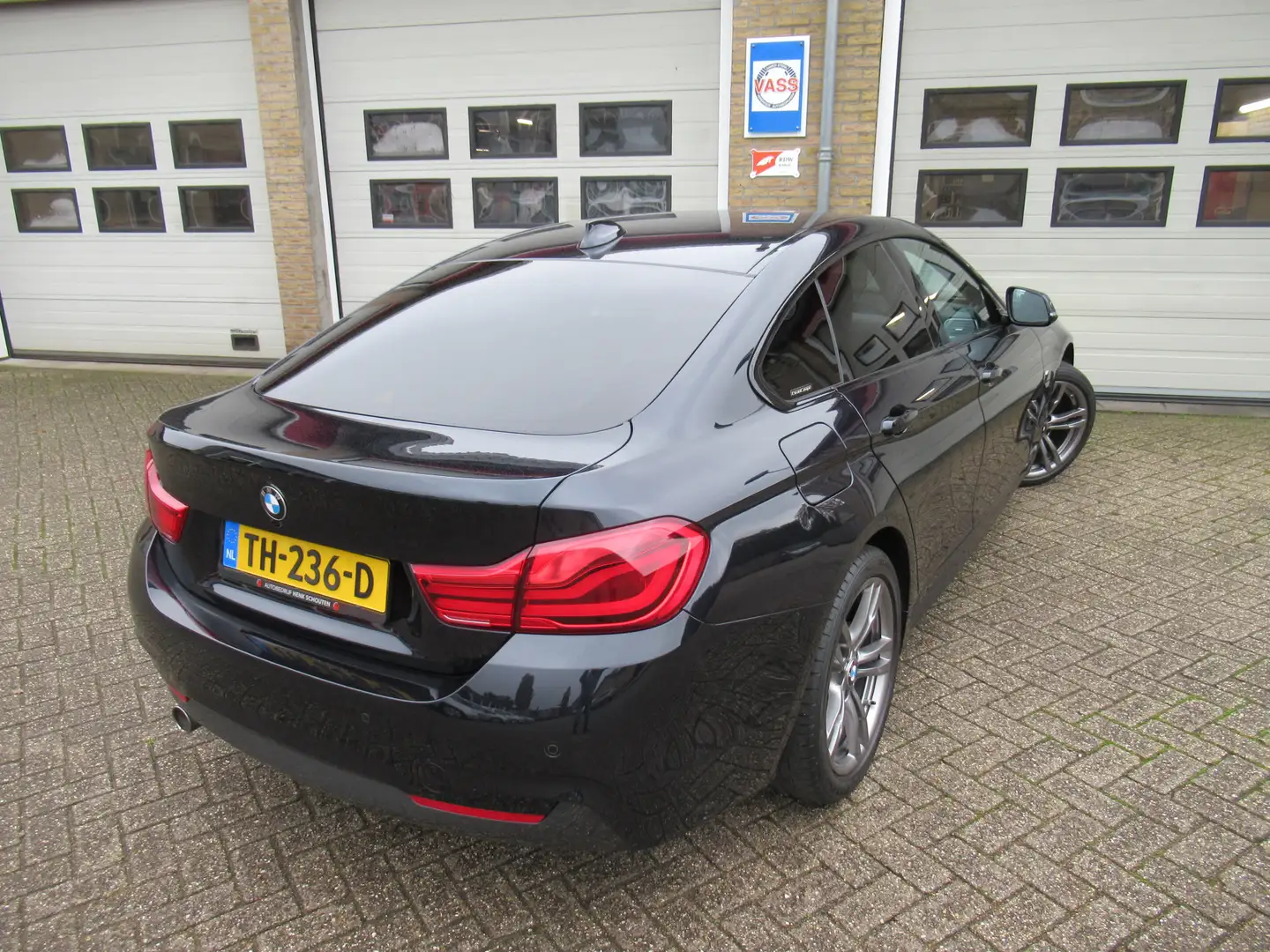 BMW 418 4-serie Gran Coupé 418i Executive M-sport Noir - 2