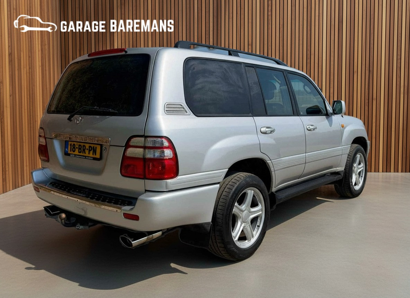 Toyota Land Cruiser LandCruiser 100 4.2 Ex.Standard Roof Window Van — photo 7