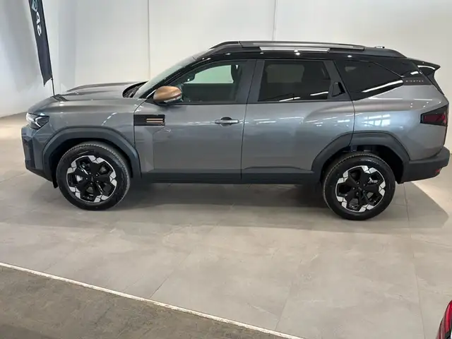 Dacia Bigster view 7