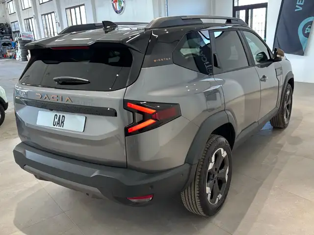 Dacia Bigster view 4