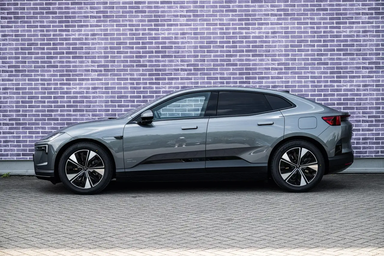 Polestar 4 2026
