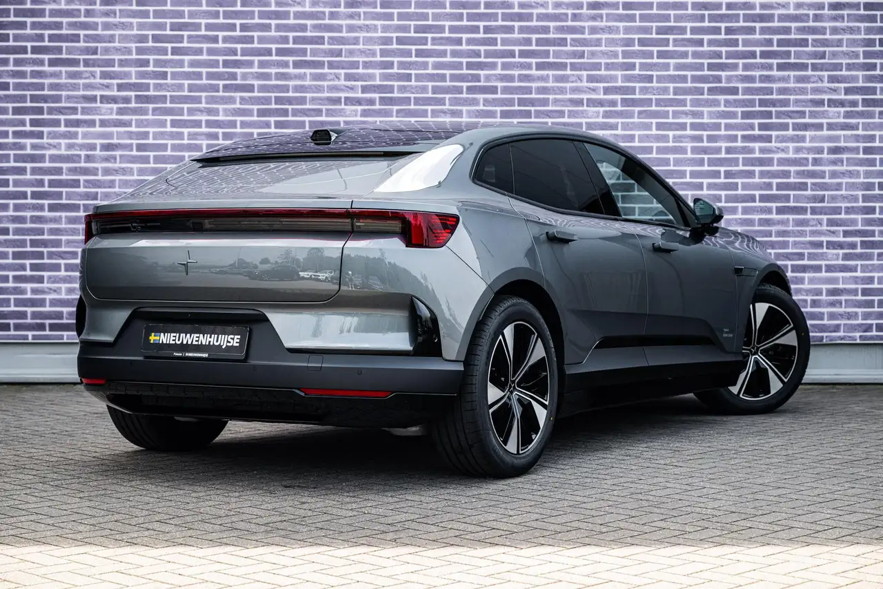 Polestar 4 2026