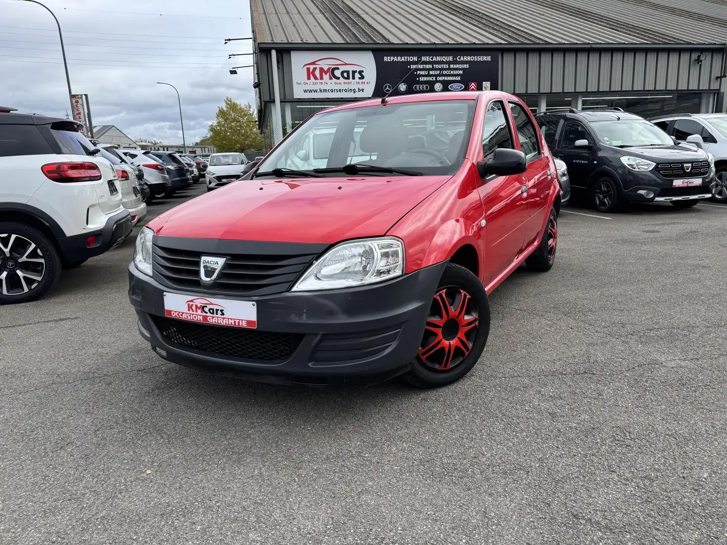 Dacia Logan 1.2i ESSENCE /CONTROL TECH OK / GARANTIE 12 MOIS Rouge - 1