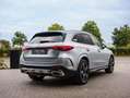 Mercedes-Benz GLC 300 de PHEV - 4Matic - AMG - ACC - 360° camera Срібний - thumbnail 4