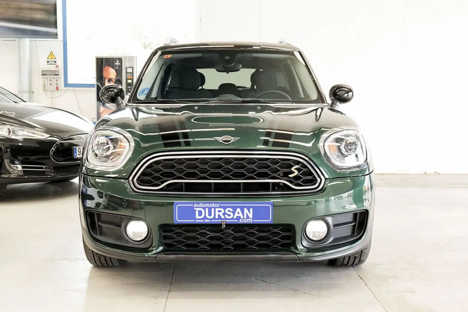 MINI Cooper S E ALL4 Groen - 2