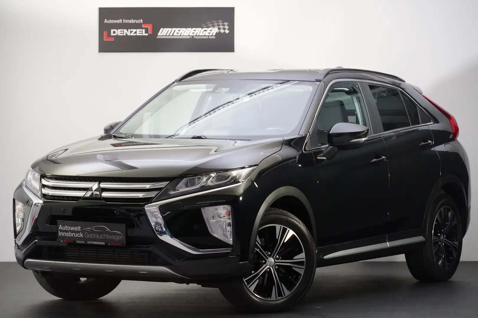 Mitsubishi Eclipse Cross 1,5 TC 2WD Intense+ CVT Aut. Schwarz - 2