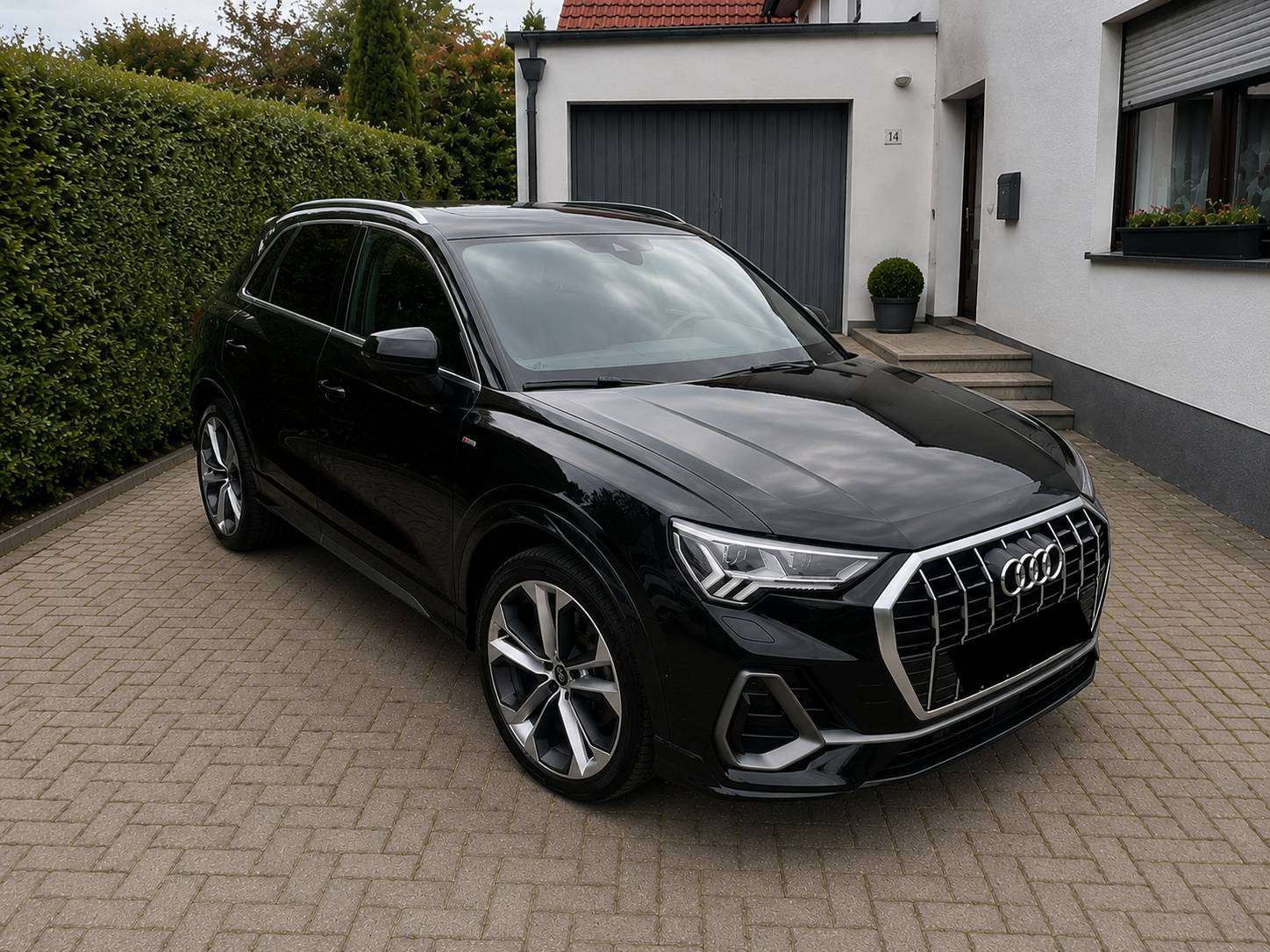 Second hand Audi Q3 1.4