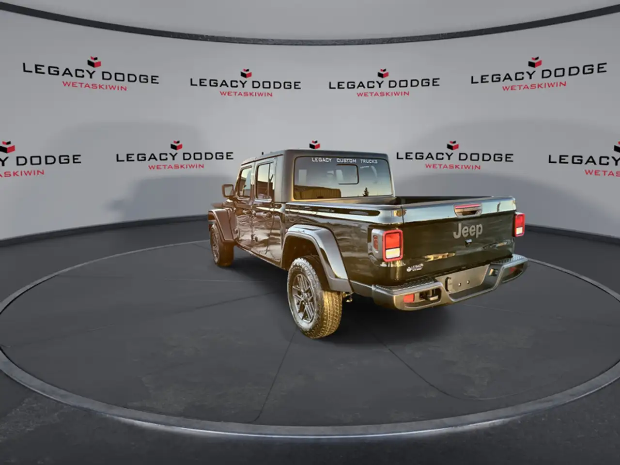 Jeep Gladiator снимка Jeep Gladiator