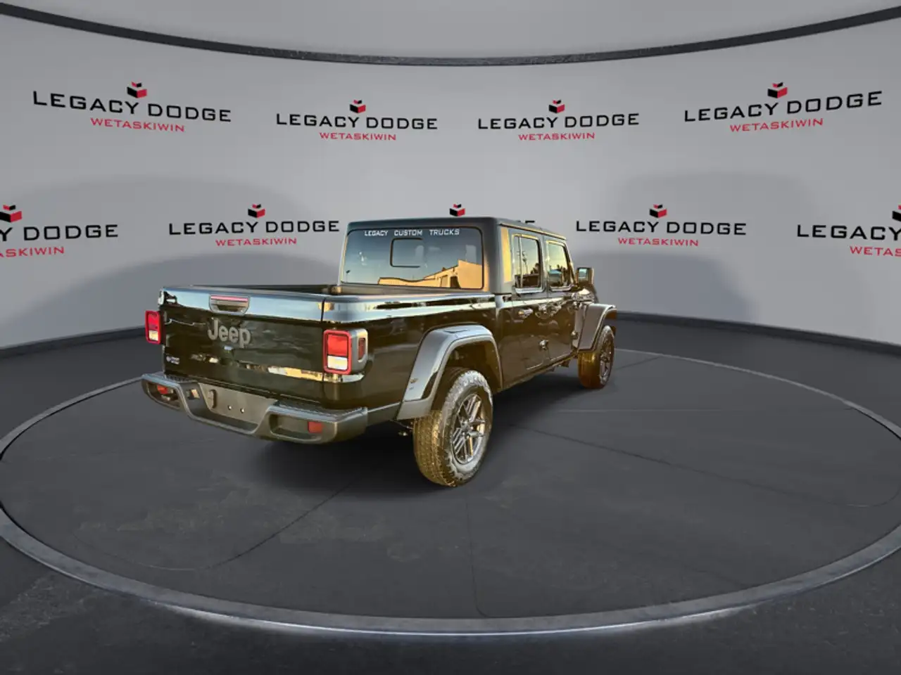 Jeep Gladiator снимка Jeep Gladiator