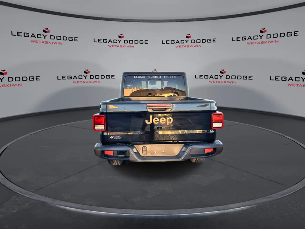 Jeep Gladiator снимка Jeep Gladiator