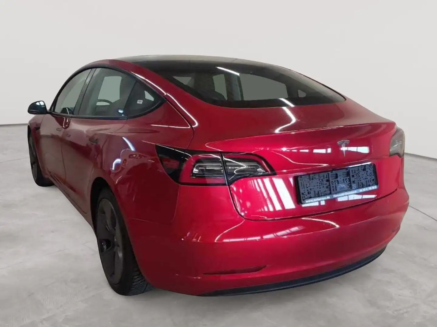 Tesla Model 3 Standard Reichweite Plus Hinterradantrieb Rot - 2