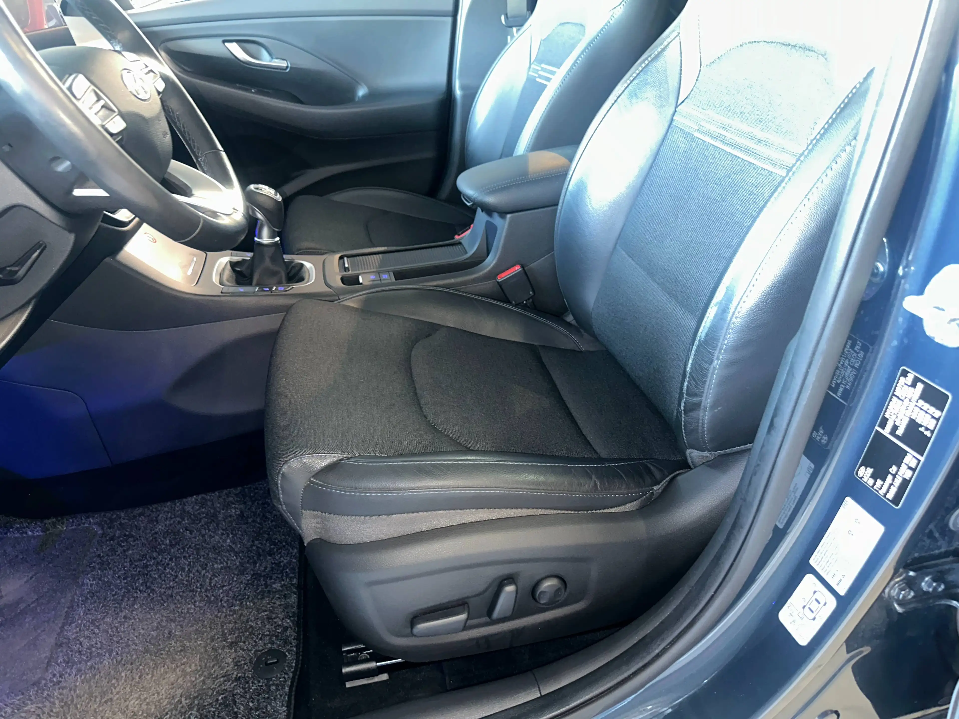 Hyundai i30 1.5 T-GDI Prime 159PS Navi Carplay Kamera Winter — photo 10