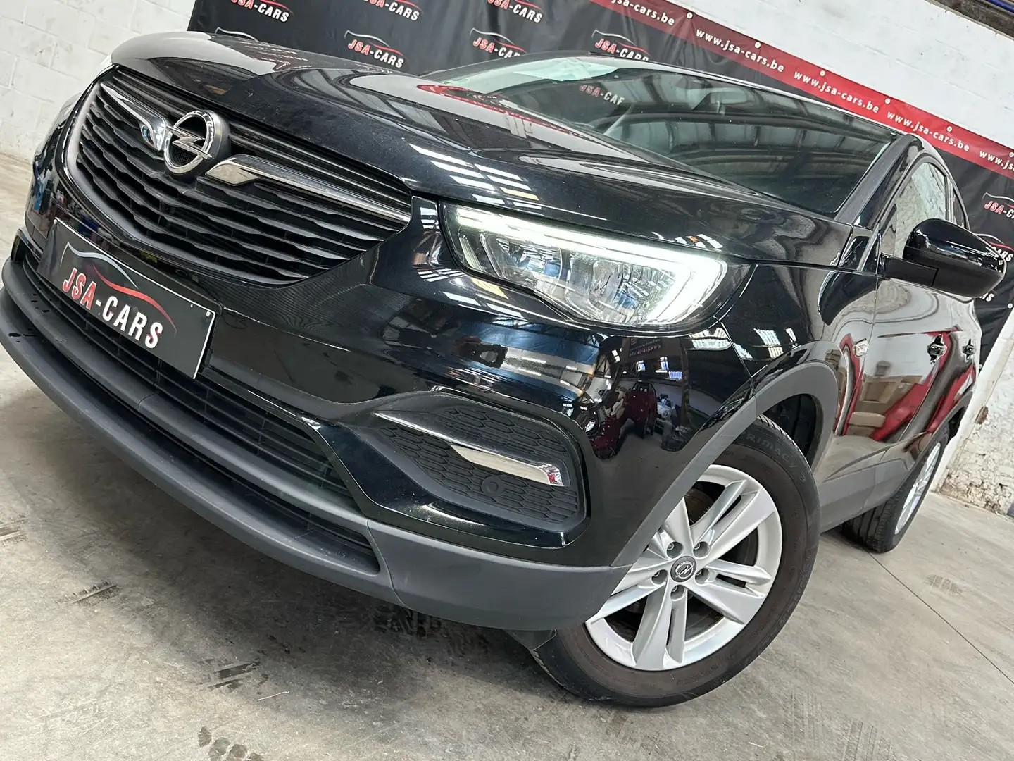 Opel Grandland X 1.6 CDTI BlueInjection ECOTEC /63000Km/Car Play Zwart - 1