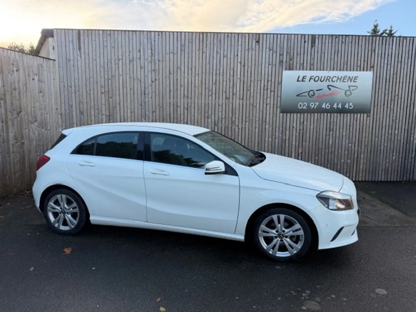 Mercedes-Benz A 180 180 D SENSATION Blanc - 2