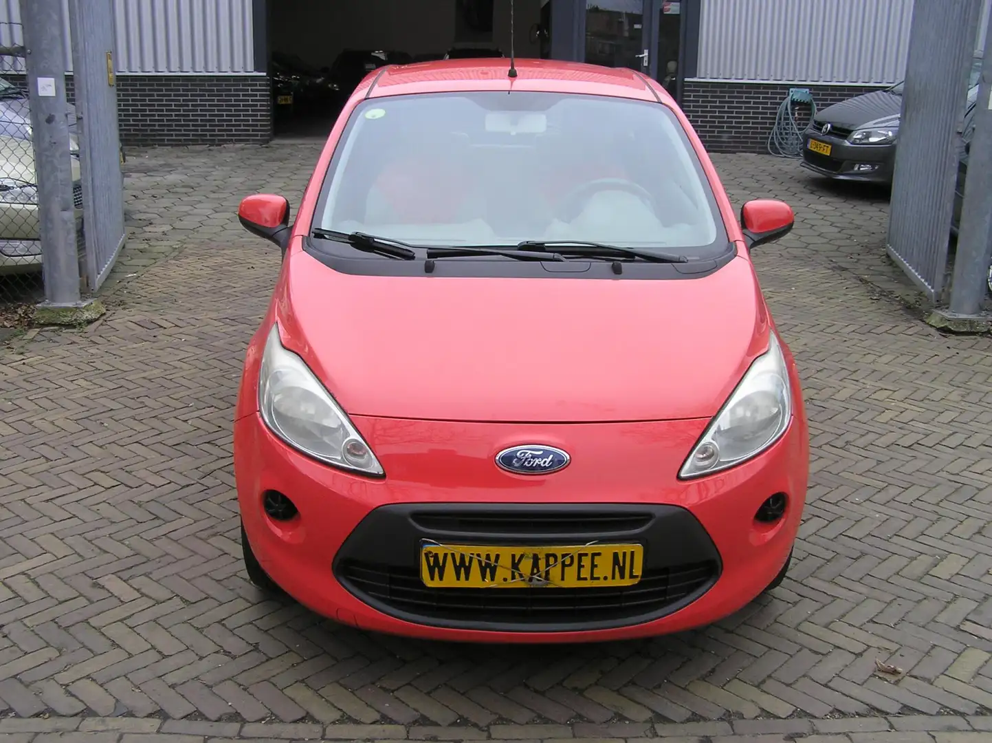 Ford Ka/Ka+ 1.2 Trend 133 km nap nieuwe apk Rot - 2