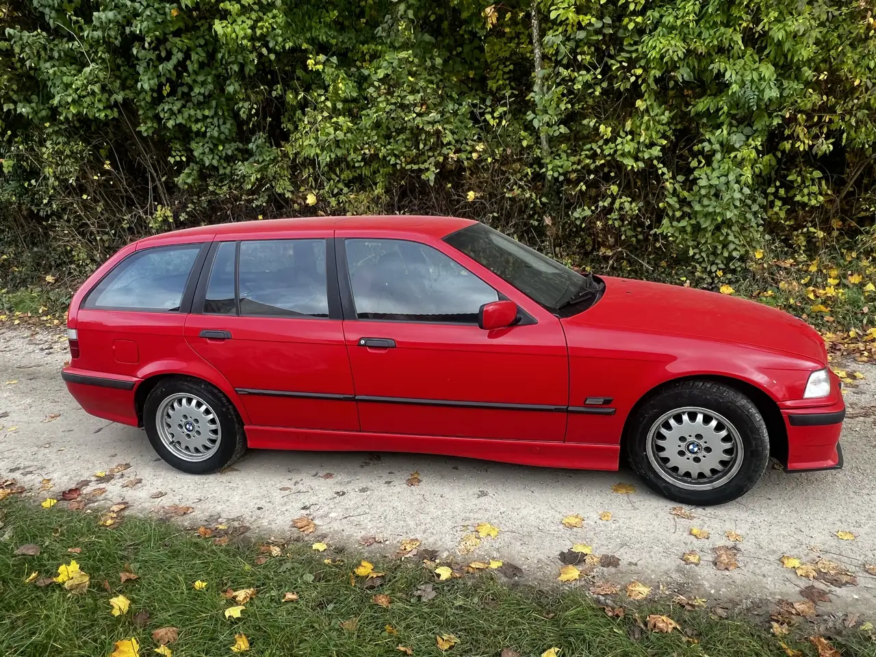 BMW 328i touring, foto 6