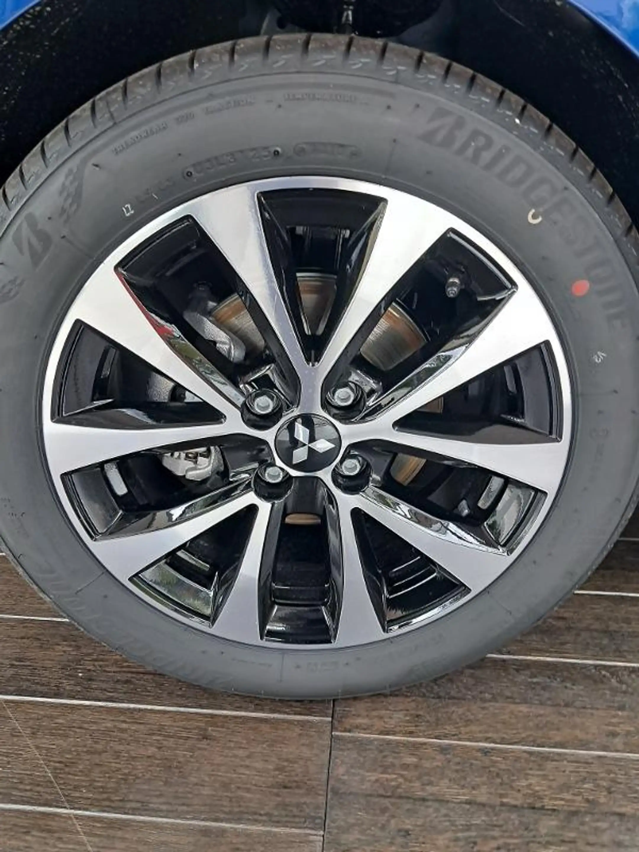 Mitsubishi Colt PLUS 1.0 T-Benz. 6-G RFK SHZ LHZ LM — photo 10