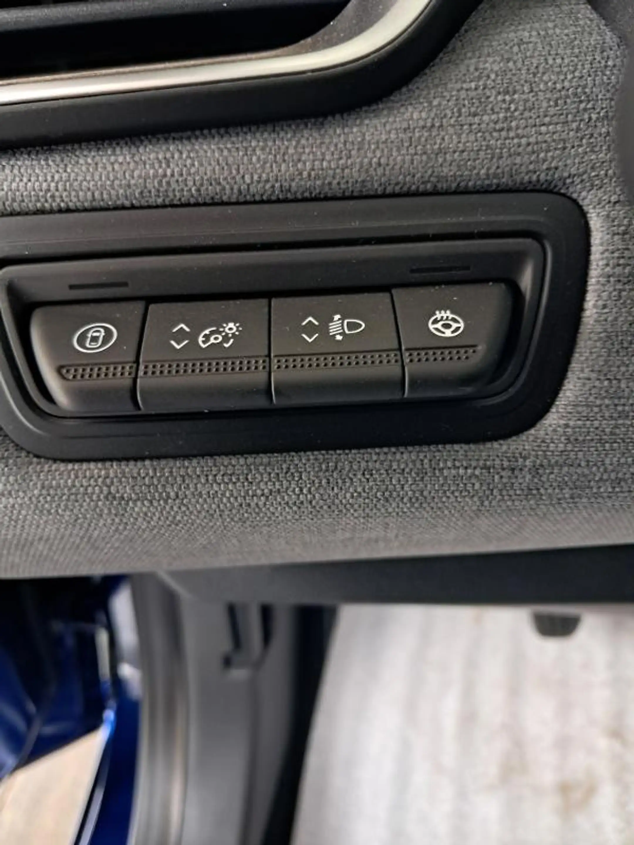 Mitsubishi Colt PLUS 1.0 T-Benz. 6-G RFK SHZ LHZ LM — photo 13