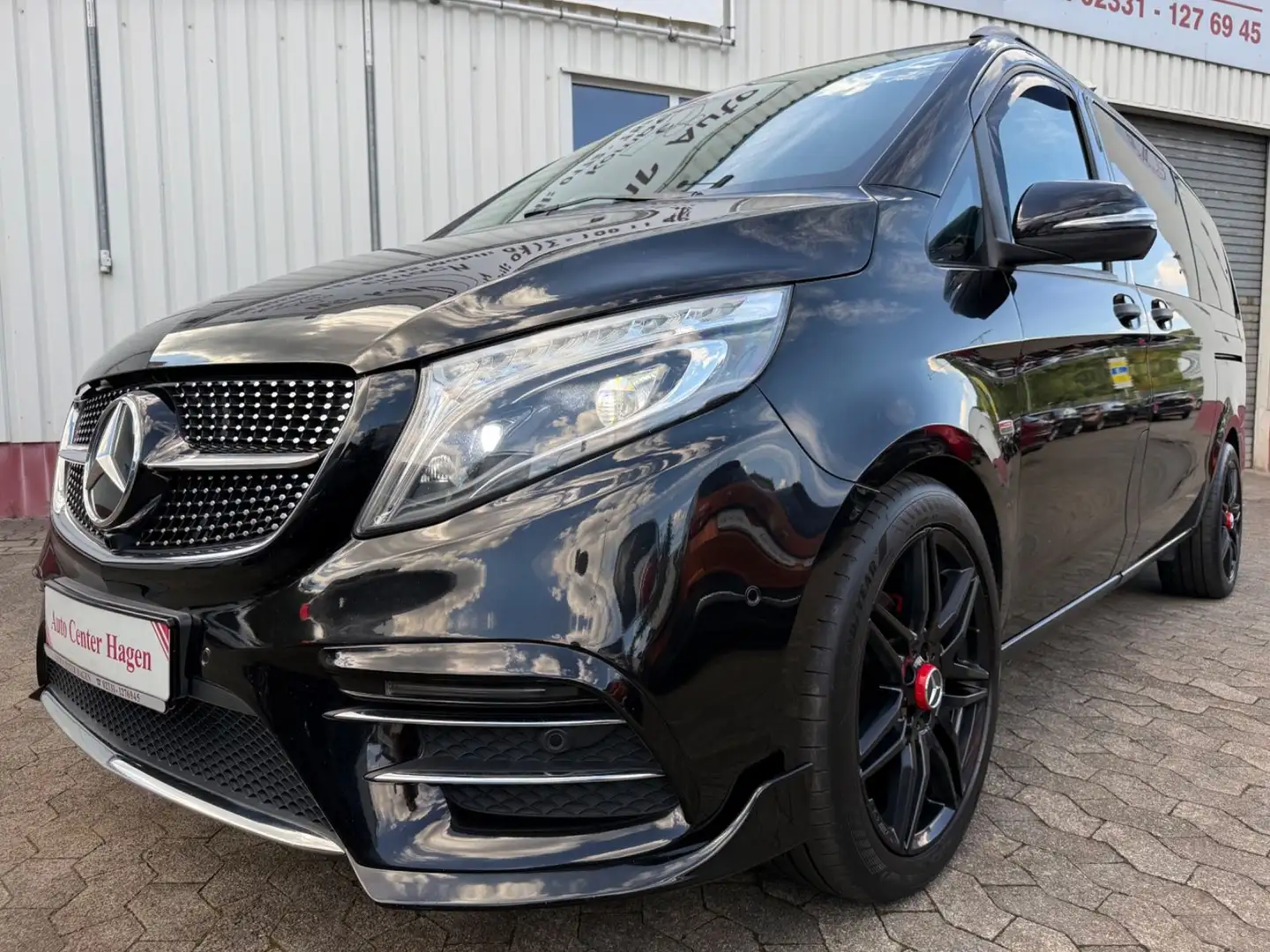 Mercedes-Benz Vito Tourer 120kW 163PS/Lang/5-Sitzer/LED/NAVI Noir - 1