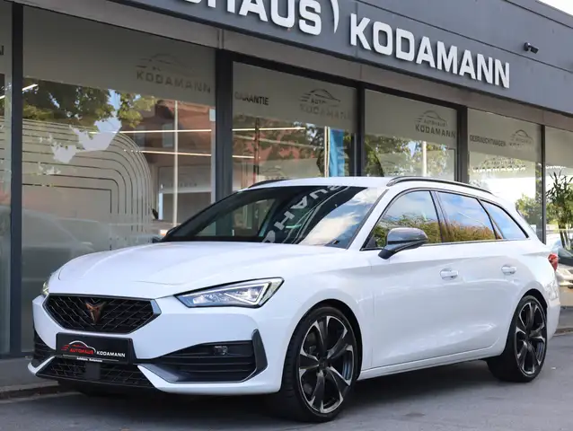 Cupra Leon view 6