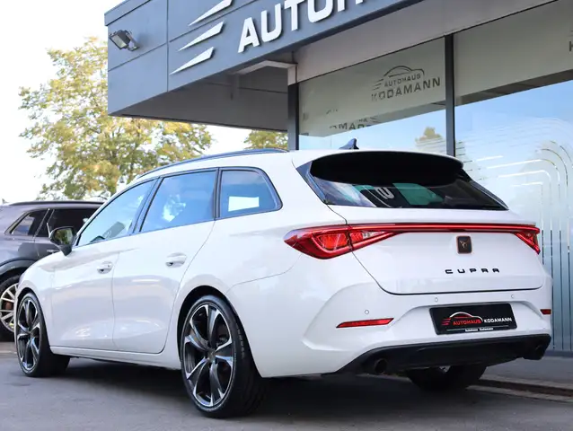 Cupra Leon view 8