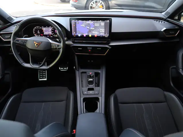 Cupra Leon view 15