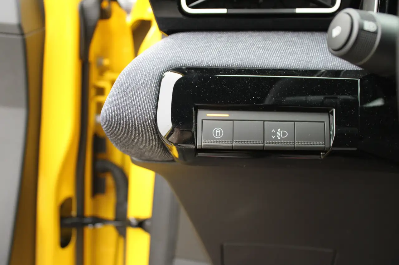 Renault R 5 2026 — фото 14