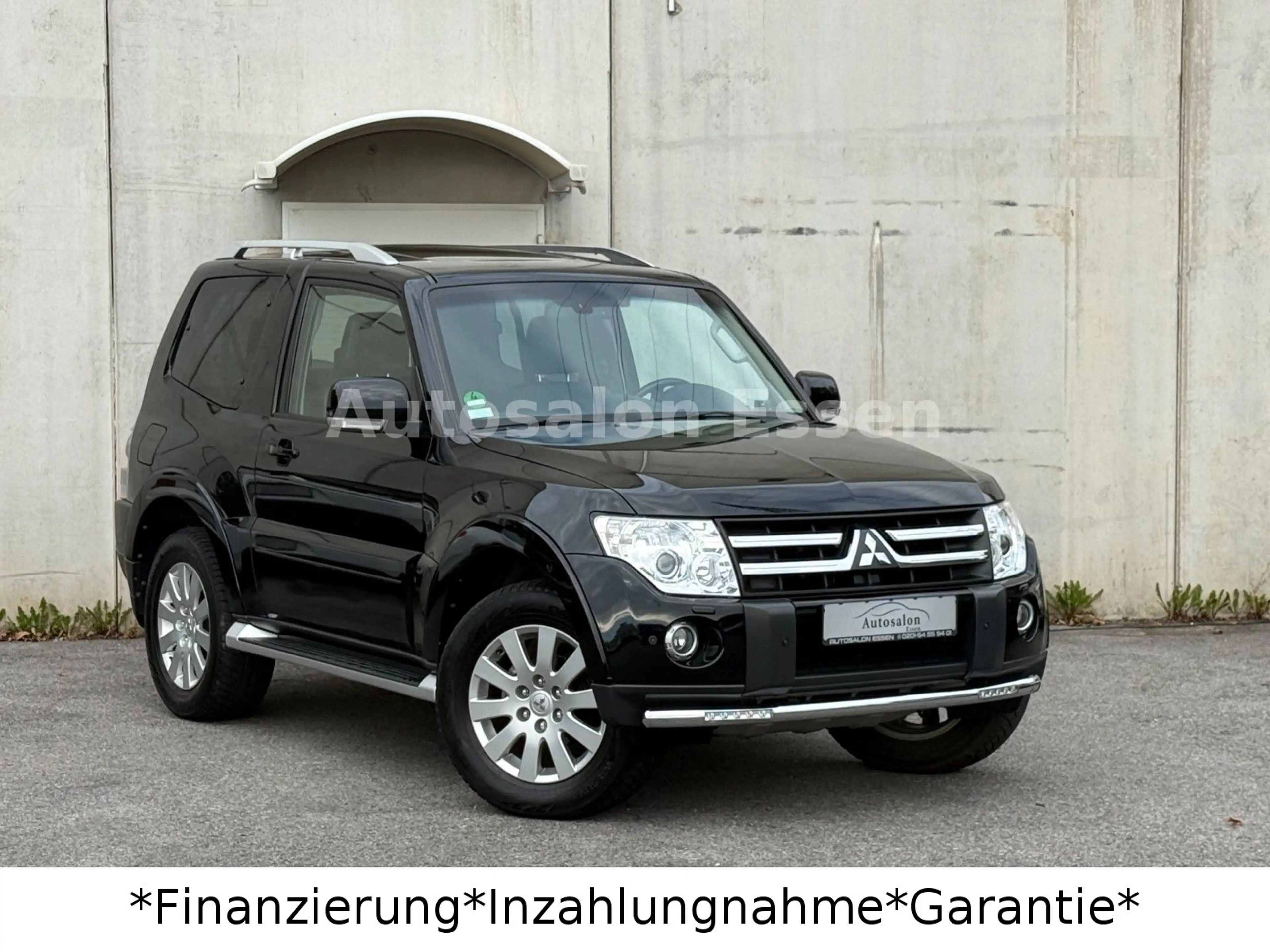 Mitsubishi Pajero 3.8 V6 Mivec Instyle*Allrad*Navi*SHZ*1 Ha — photo 13