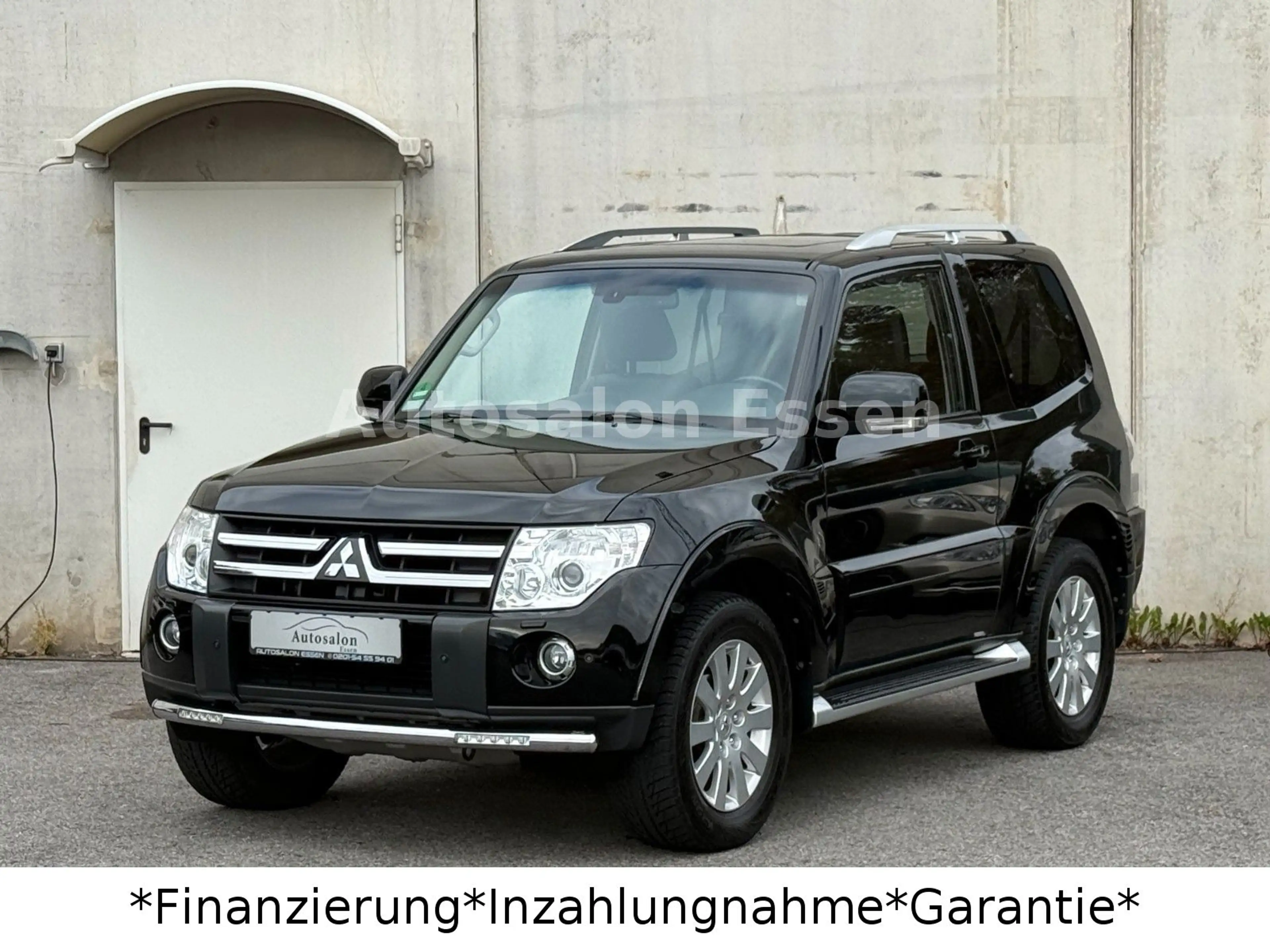 Mitsubishi Pajero 3.8 V6 Mivec Instyle*Allrad*Navi*SHZ*1 Ha — photo 7