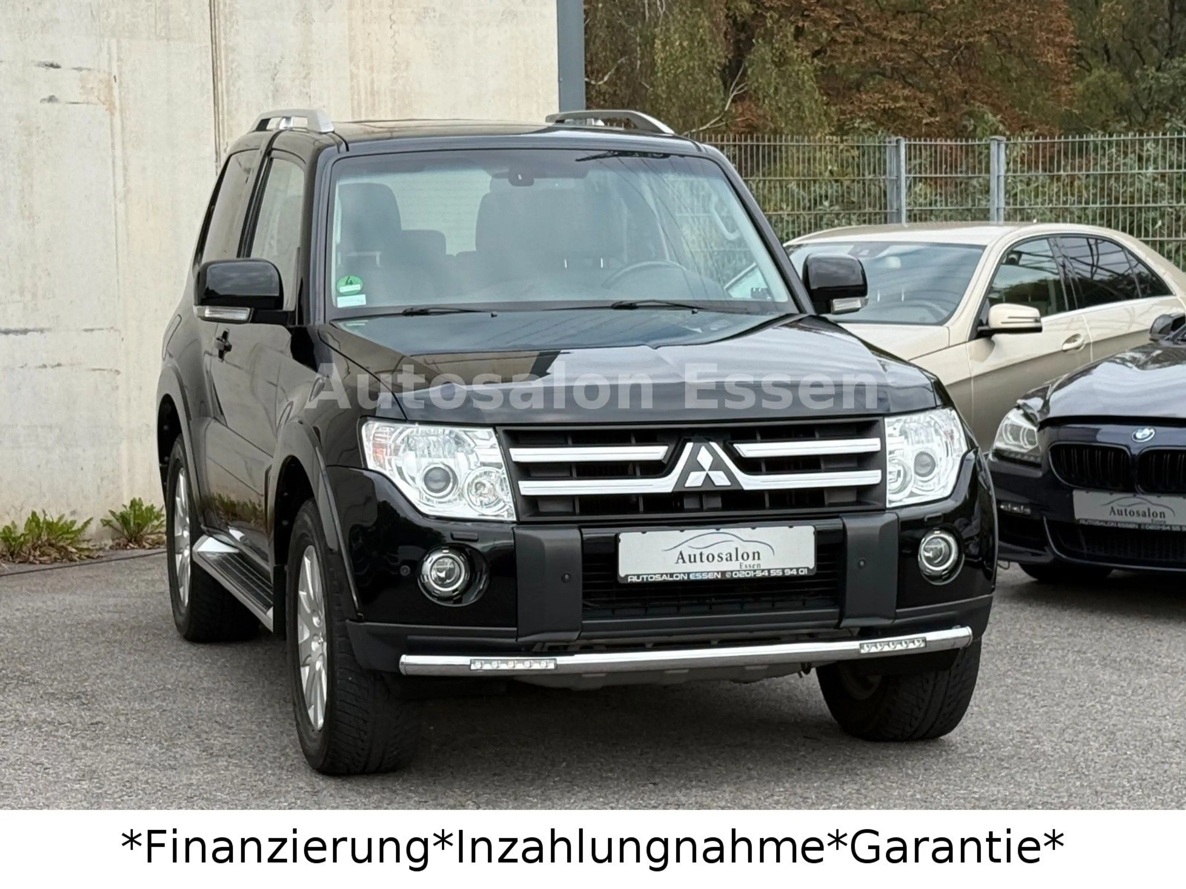 Mitsubishi Pajero 3.8 V6 Mivec Instyle*Allrad*Navi*SHZ*1 Ha — photo 9
