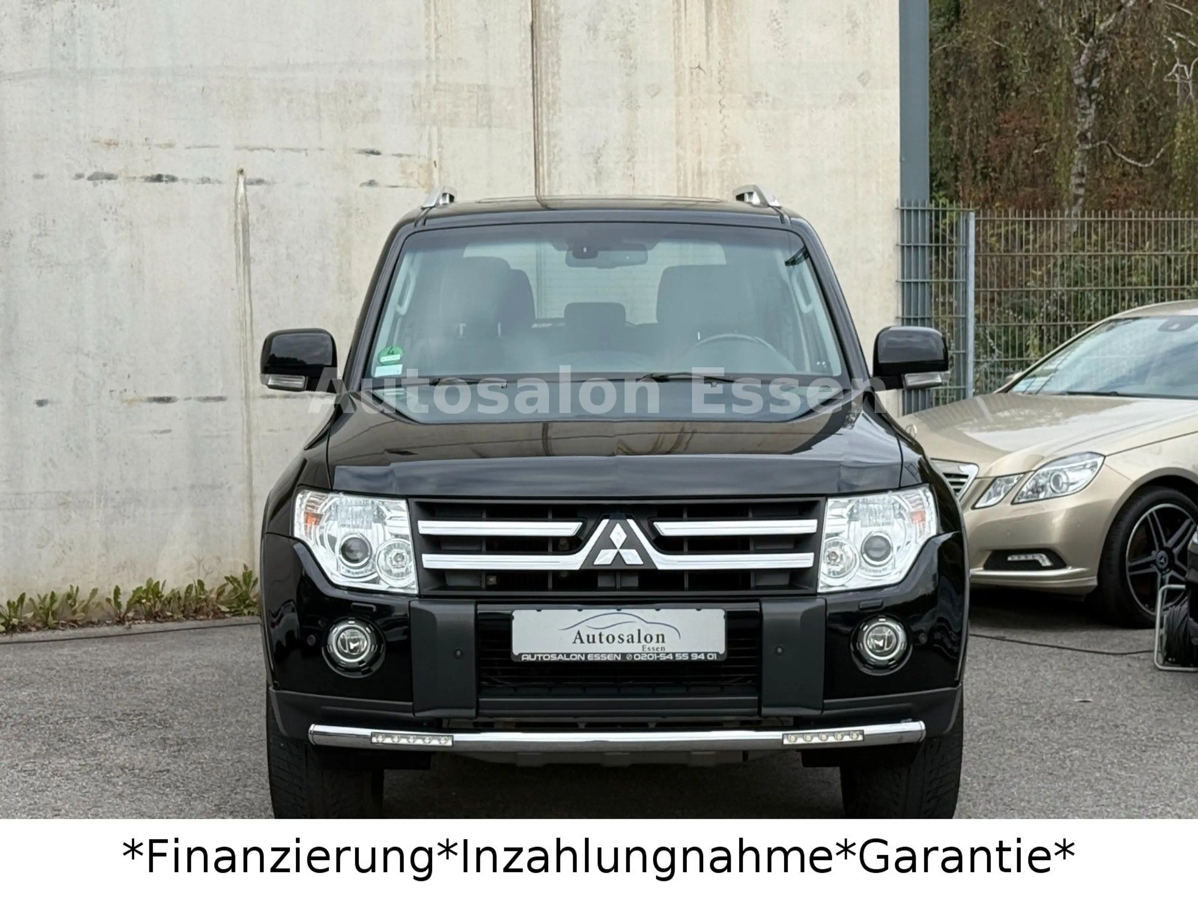 Mitsubishi Pajero 3.8 V6 Mivec Instyle*Allrad*Navi*SHZ*1 Ha — photo 5