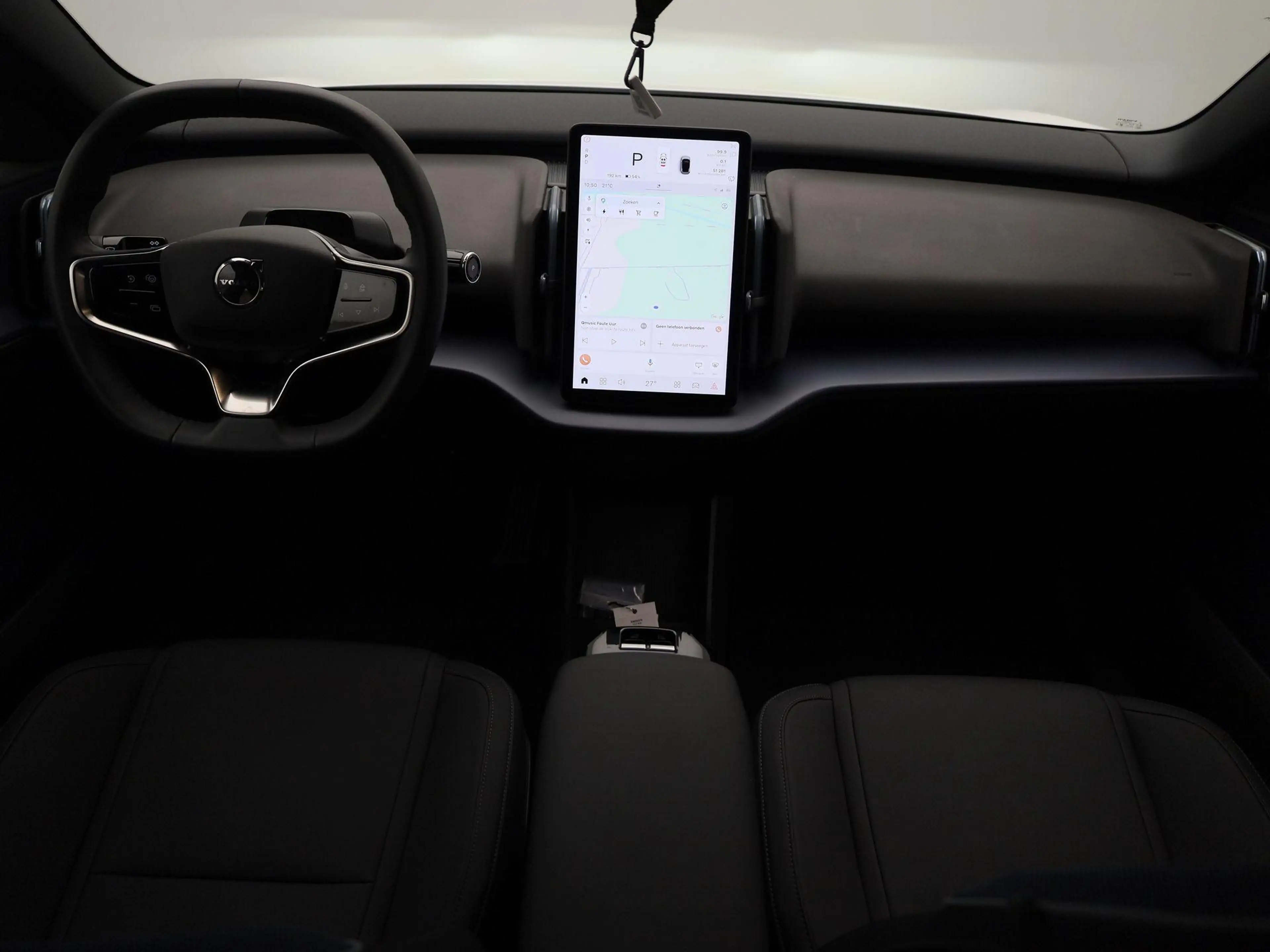 Volvo EX30 P5 Long Range Core | Apple Carplay / Android Auto — photo 9
