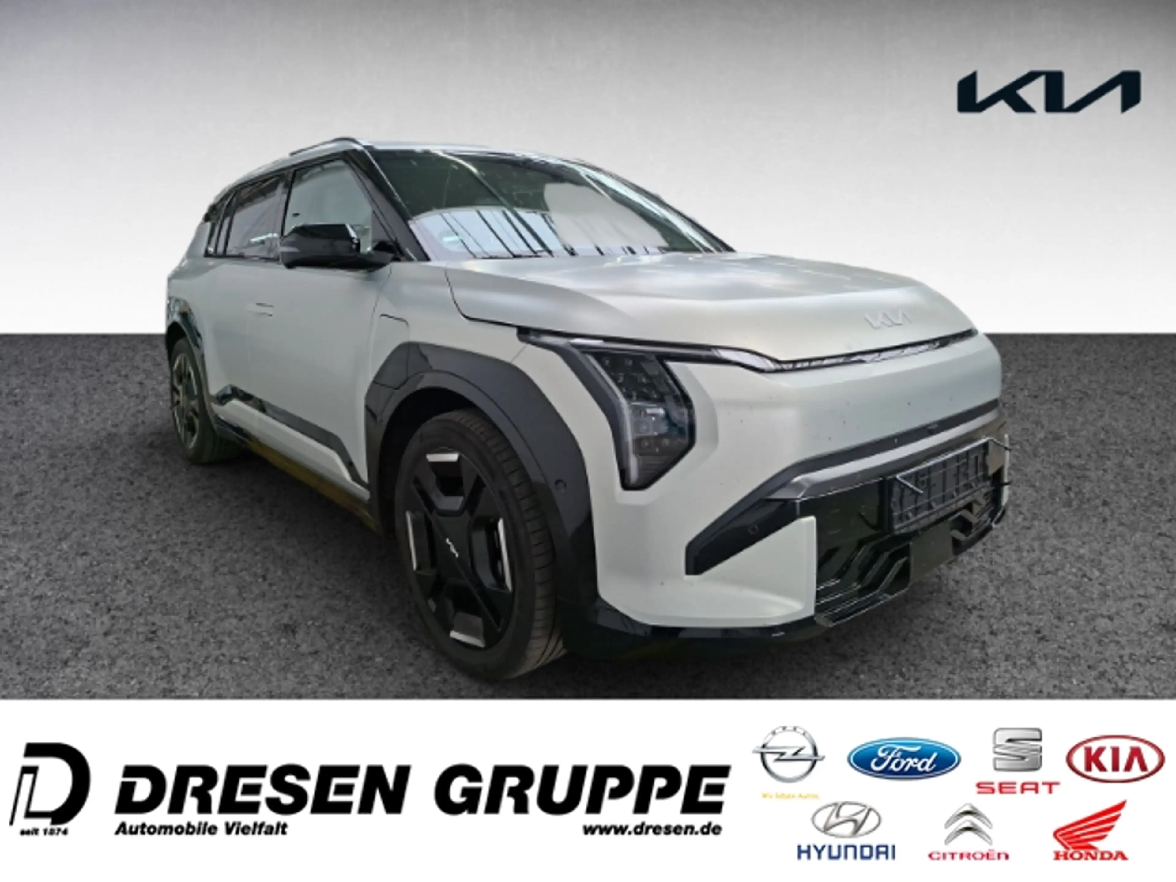 Kia EV3 GT-line 81,4kWh Klima,Navi,DAB,Kamera,Carplay,Temp — photo 3