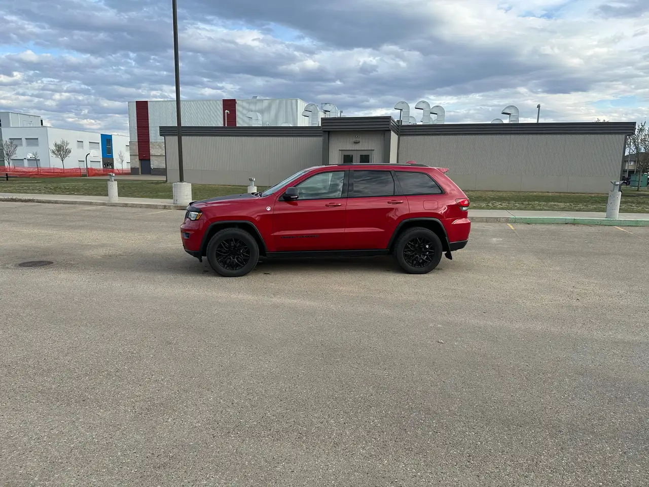Jeep Grand Cherokee снимка Jeep Grand Cherokee