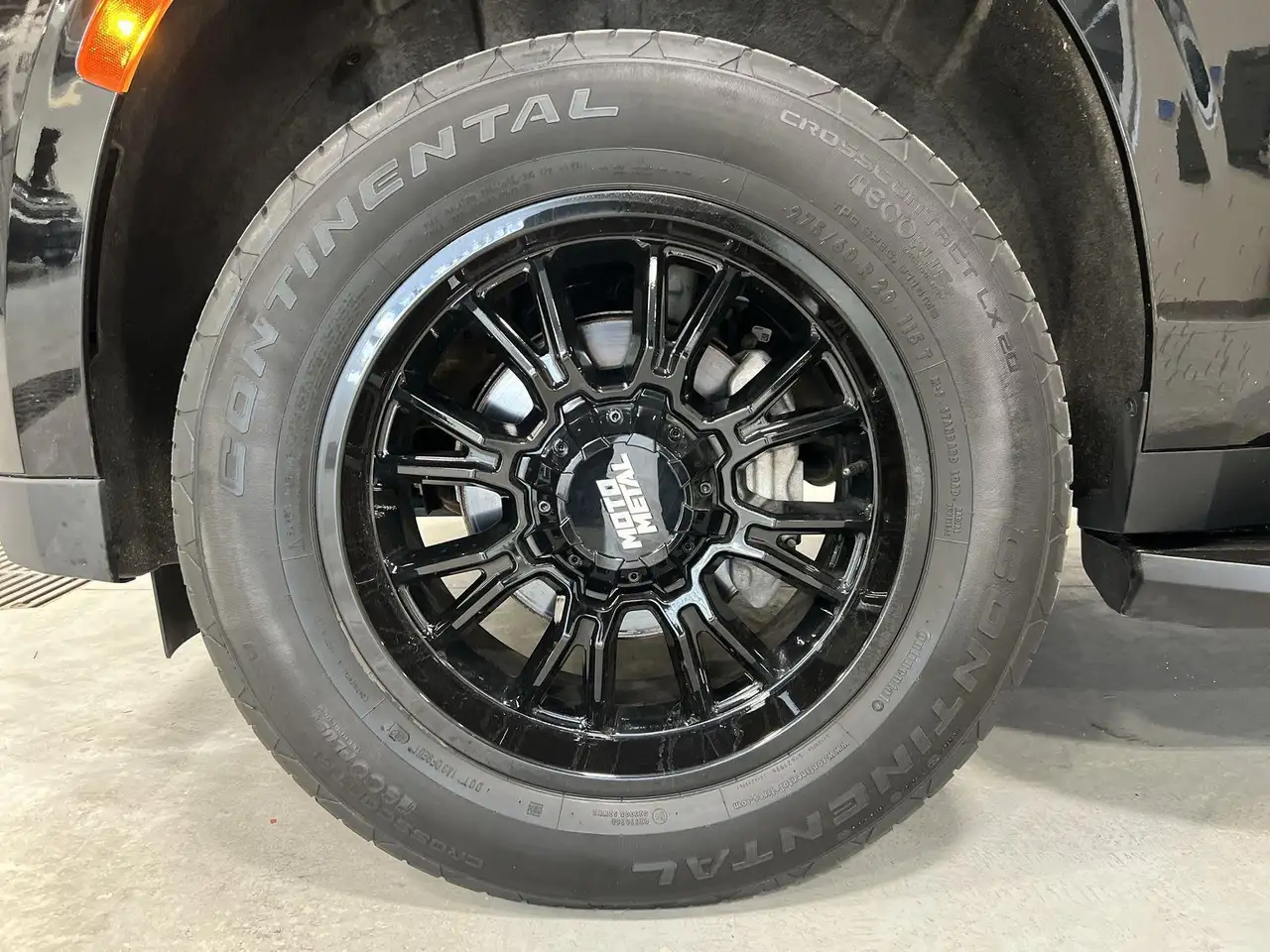 GMC Yukon снимка GMC Yukon