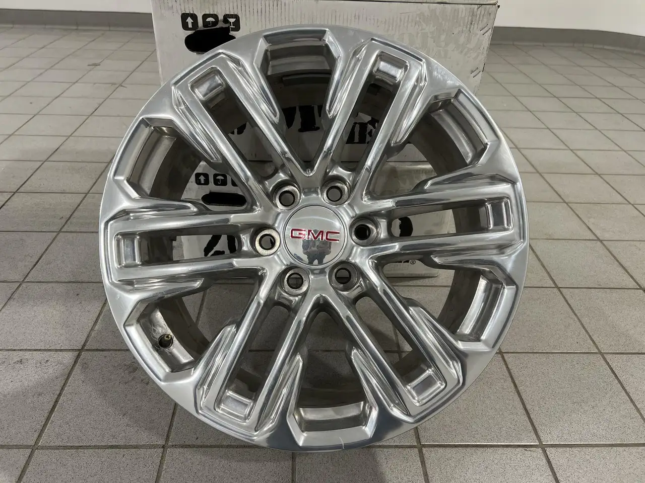 GMC Yukon снимка GMC Yukon