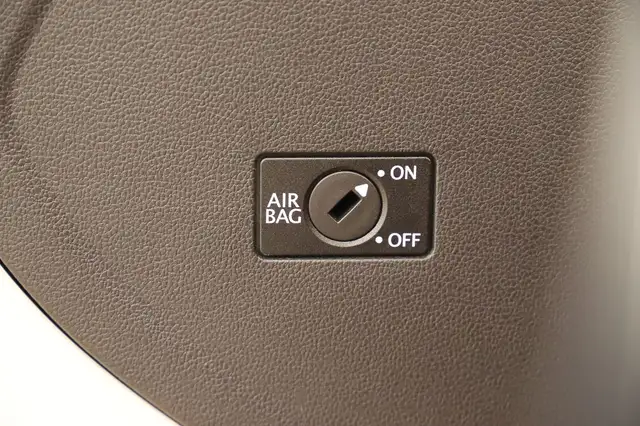 Volkswagen up! view 23